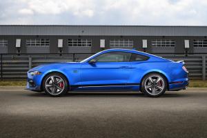 Ford Mustang Mach 1 2021 года 